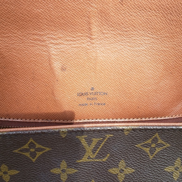 Authentic Louis Vuitton Saint Cloud GM fringe - Picture 7 of 8